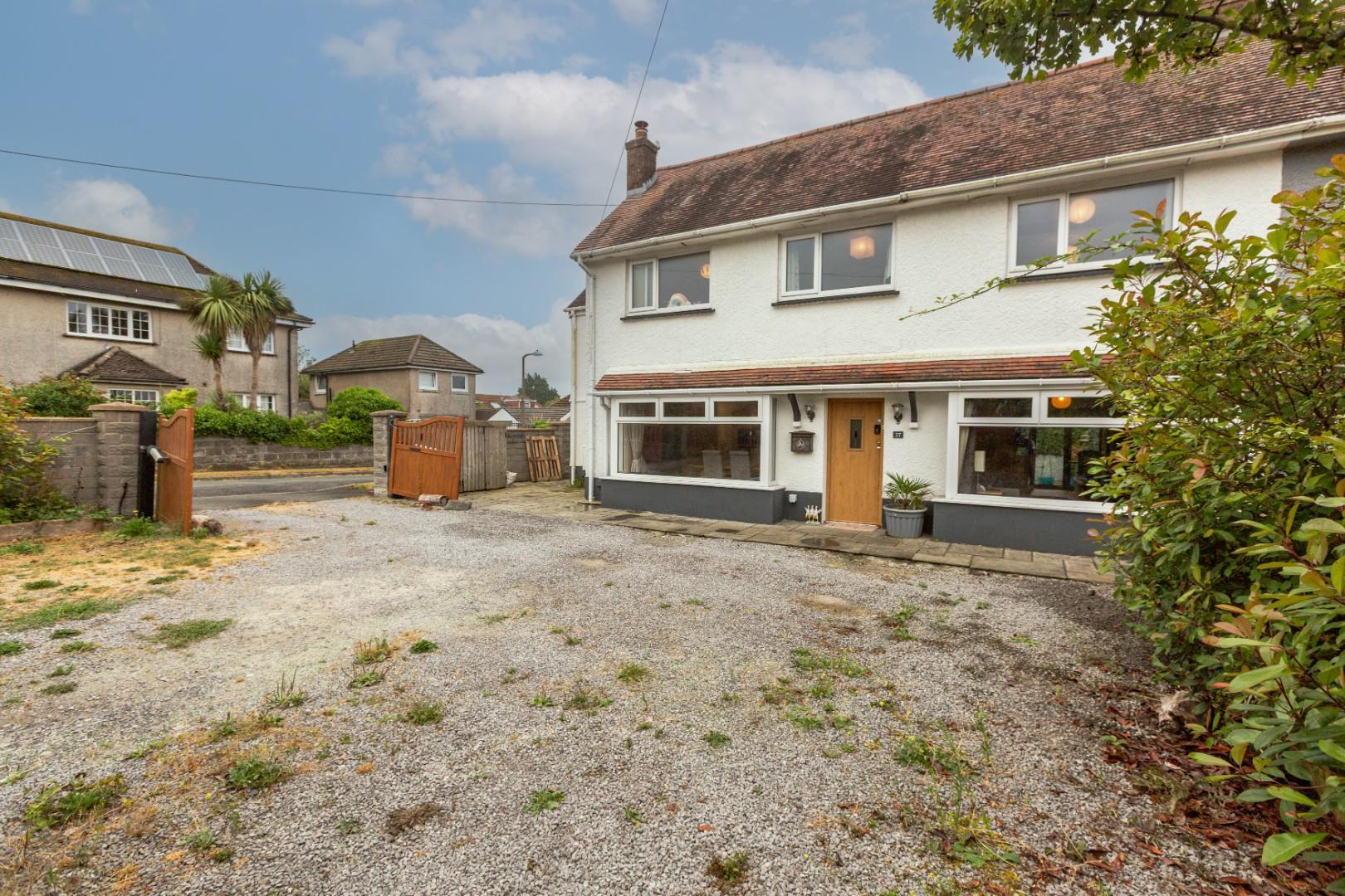 Pennard Road, Kittle, Pennard, Swansea, SA3 3JY